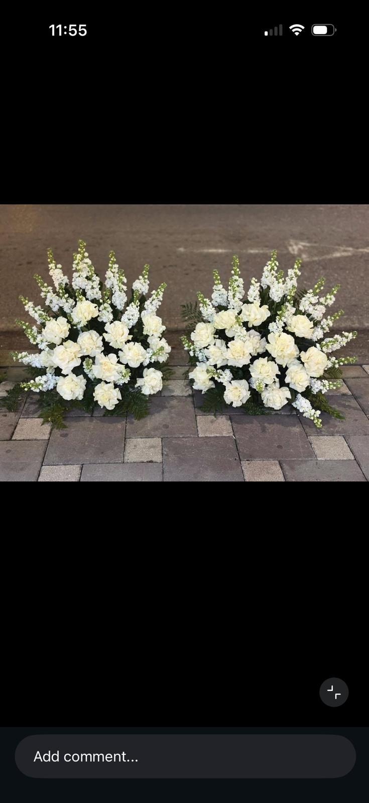 Arrangement #1 Fairytale Roses
25 roses in a heart shape